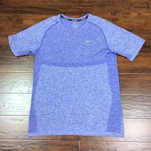 Men’s Nike knit running shirt